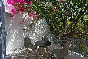 Teoria Paros | Matsas Windmill