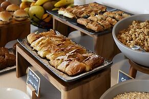 Kouros Village Hotel - Adults Only