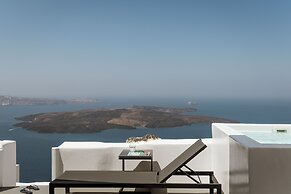 Aqua Luxury Suites