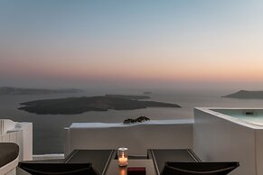 Aqua Luxury Suites