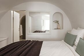Aqua Luxury Suites