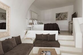 Aqua Luxury Suites