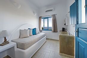 Alizea Villas & Suites