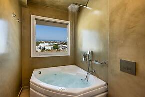 Alizea Villas & Suites