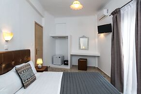 Alizea Villas & Suites