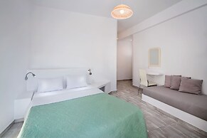 Alizea Villas & Suites