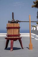 Evgenia Villas & Suites by Calm Collection