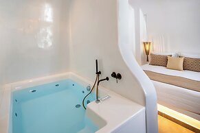 Evgenia Villas & Suites by Calm Collection
