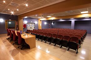 Villa Alojamiento y Congresos - Villa Universitaria