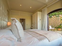 Villa Paradisa Guest House