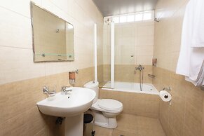 Hanioti Grandotel Hotel