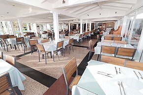 Hanioti Grandotel Hotel