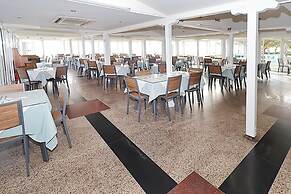 Hanioti Grandotel Hotel