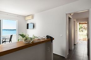 Pantokrator Hotel