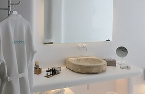 Mykonos Bay Resort & Villas