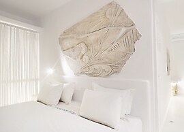 Mykonos Bay Resort & Villas