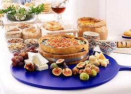 Mykonos Bay Resort & Villas