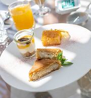 Mykonos Bay Resort & Villas