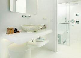 Mykonos Bay Resort & Villas