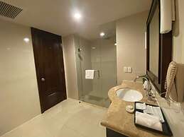 Muong Thanh Holiday Hue Hotel