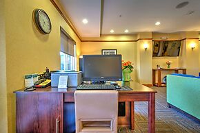 Comfort Suites Urbana Champaign, University Area