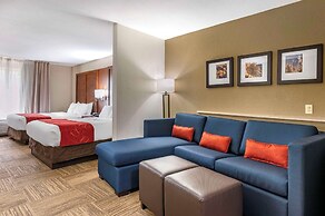 Comfort Suites Urbana Champaign, University Area