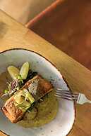 Peppers Bluewater Resort