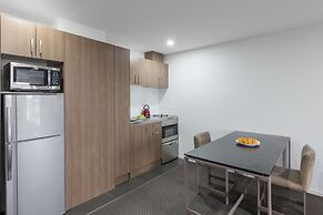 Nesuto St Martins Apartment Hotel