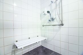 Nesuto St Martins Apartment Hotel