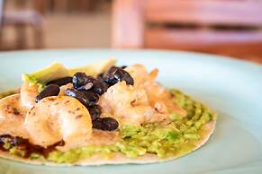 Hotel Marina Resort & Beach Club