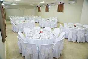 Hotel Marina Resort & Beach Club