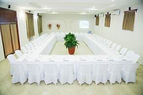 Hotel Marina Resort & Beach Club