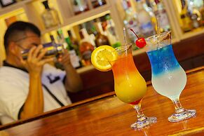 Hotel Marina Resort & Beach Club