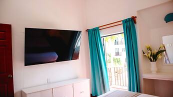 Hotel Marina Resort & Beach Club