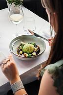 L'Ermitage Hôtel Cuisine-à-Manger