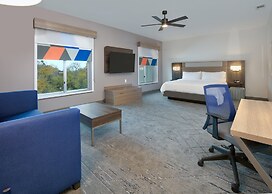 Holiday Inn Express & Suites North Dallas at Preston by IHG
