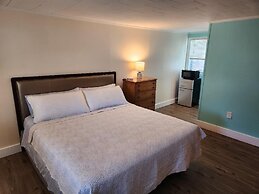 Jonathan Edwards Motel