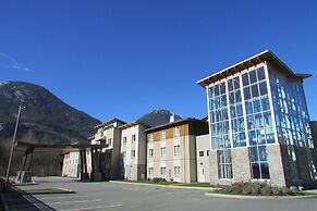 Sandman Hotel & Suites Squamish