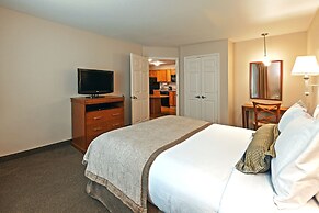 Candlewood Suites Pearland, an IHG Hotel