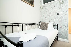 Lancaster Court Hotel