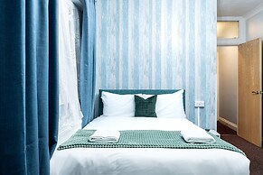 Lancaster Court Hotel