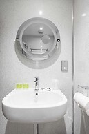 Lancaster Court Hotel