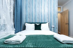 Lancaster Court Hotel