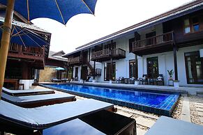 Banthai Village