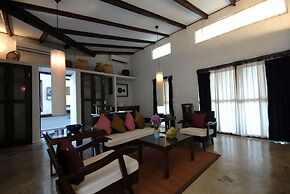 Banthai Village