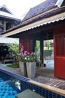 Banthai Village