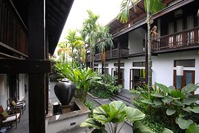 Banthai Village