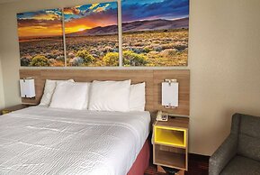 Days Inn by Wyndham Lumberton