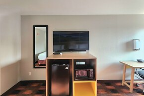 Days Inn by Wyndham Lumberton