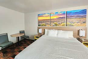 Days Inn by Wyndham Lumberton